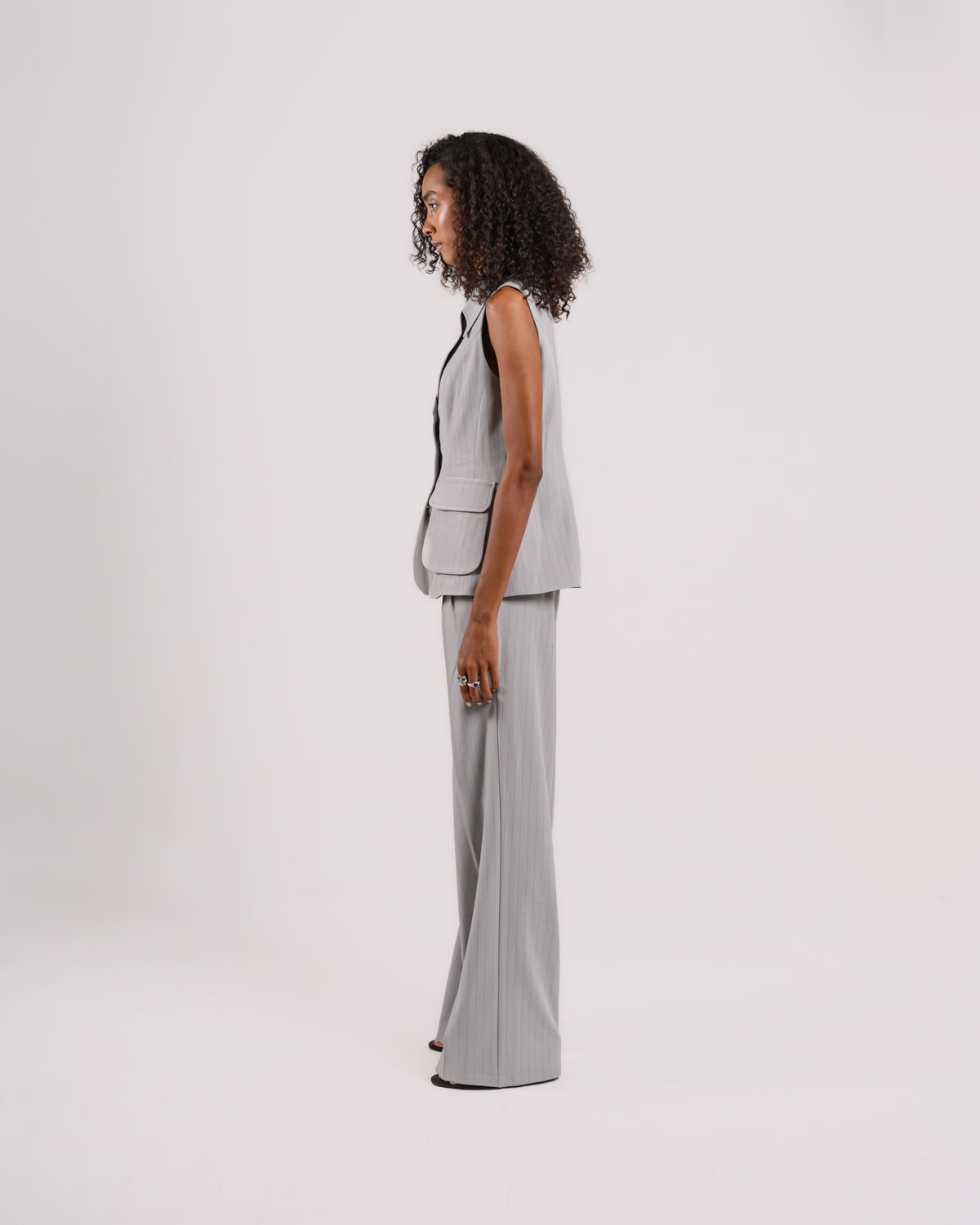 Alba’s Formal Set